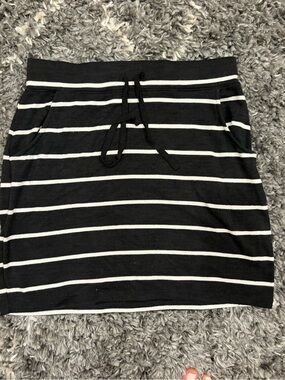 Market & Spruce Black and White Striped Pull-On Mini Skirt